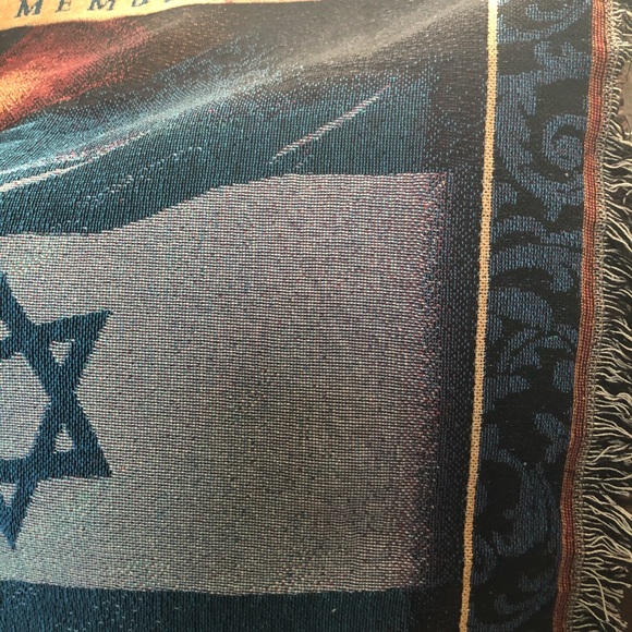 Religious Afghan - Picture 5 of 7